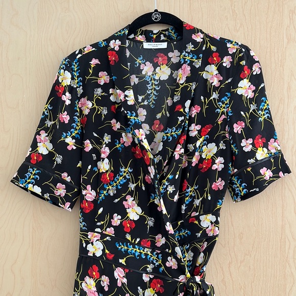 Equipment Imogene silk wrap dress, black floral, S - Picture 7 of 10